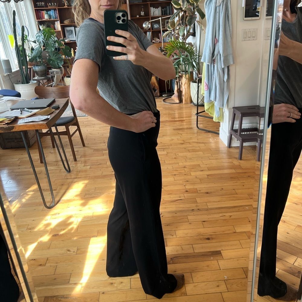 Babaton 1-01 wide leg black trousers size 6. - Picture 3 of 4
